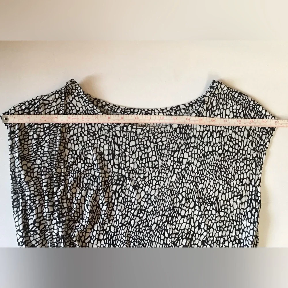 Apt 9 Sleeveless Black and White Patterned Women's Top - Picture 6 of 12
